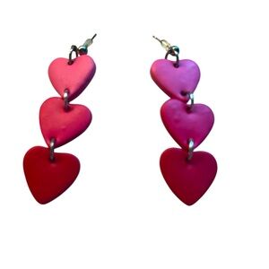 🩷❤️🩷3 Tiered Pink and Red Heart Drop Earrings